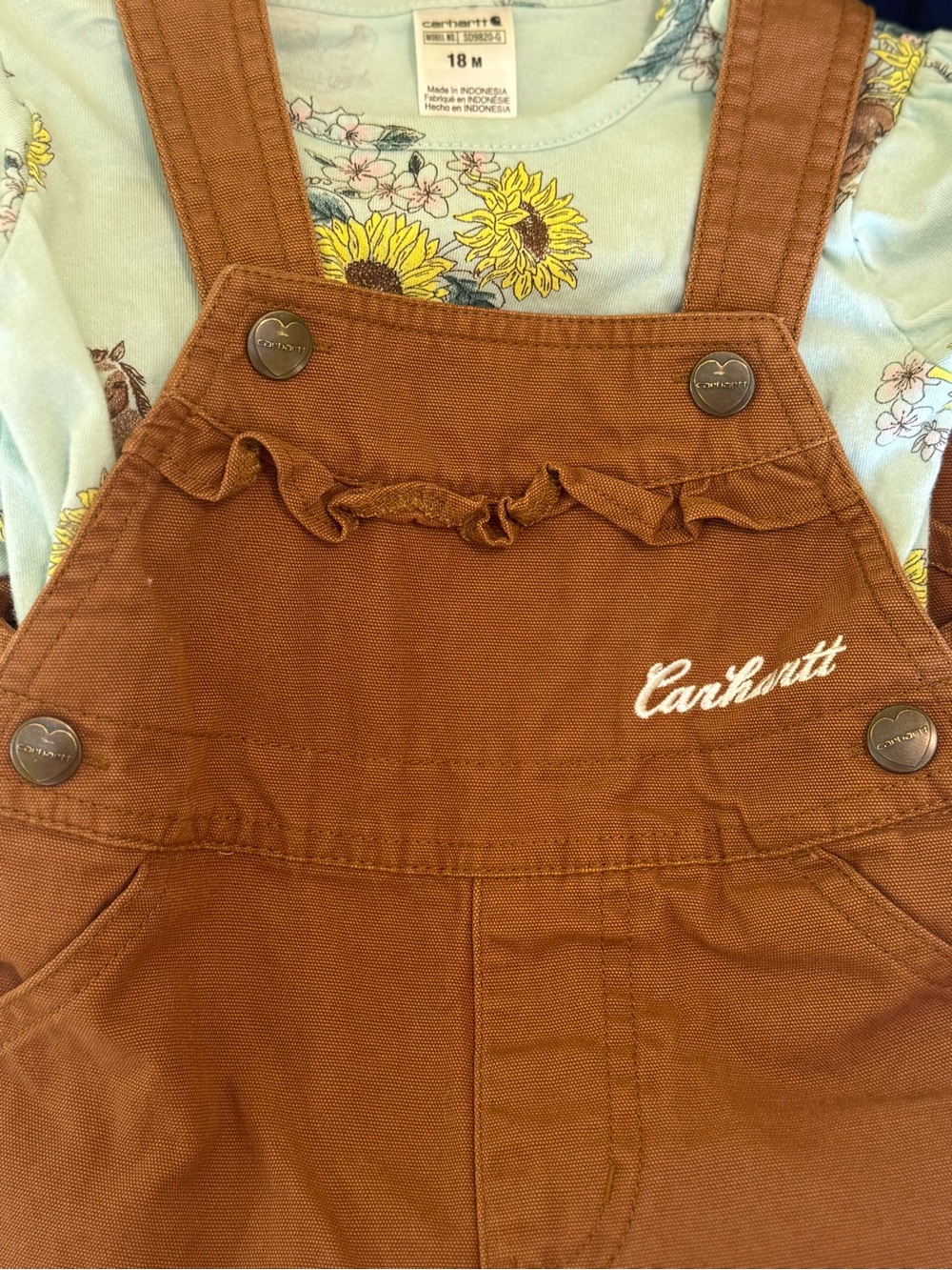 +NWOT Carhartt Baby Girl 2pc Overall Set 18M Brown Ruffle Bib Sunflower Top - Picture 6 of 6